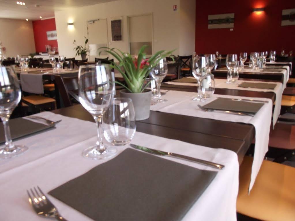 Brit Hotel Saint-Meen-Le-Grand En Broceliande Екстериор снимка