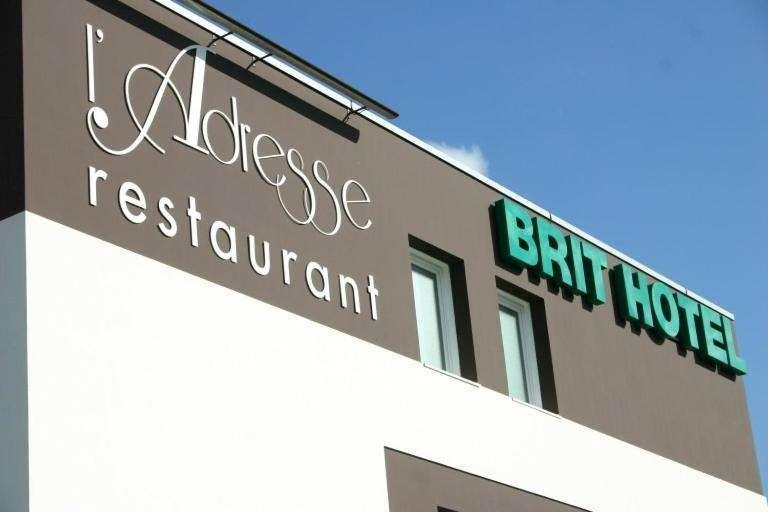 Brit Hotel Saint-Meen-Le-Grand En Broceliande Екстериор снимка