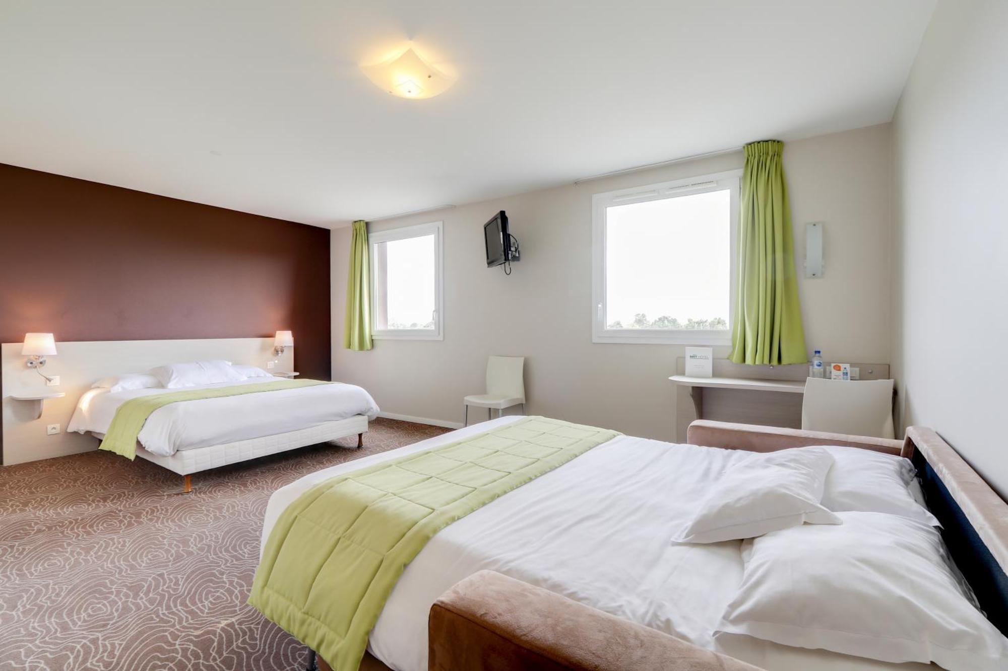 Brit Hotel Saint-Meen-Le-Grand En Broceliande Екстериор снимка